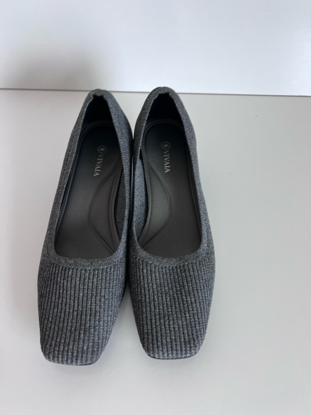 VIVAIA Women's Melody Square Toe Block Heel Pump‎ Gray Knit - Picture 3 of 11